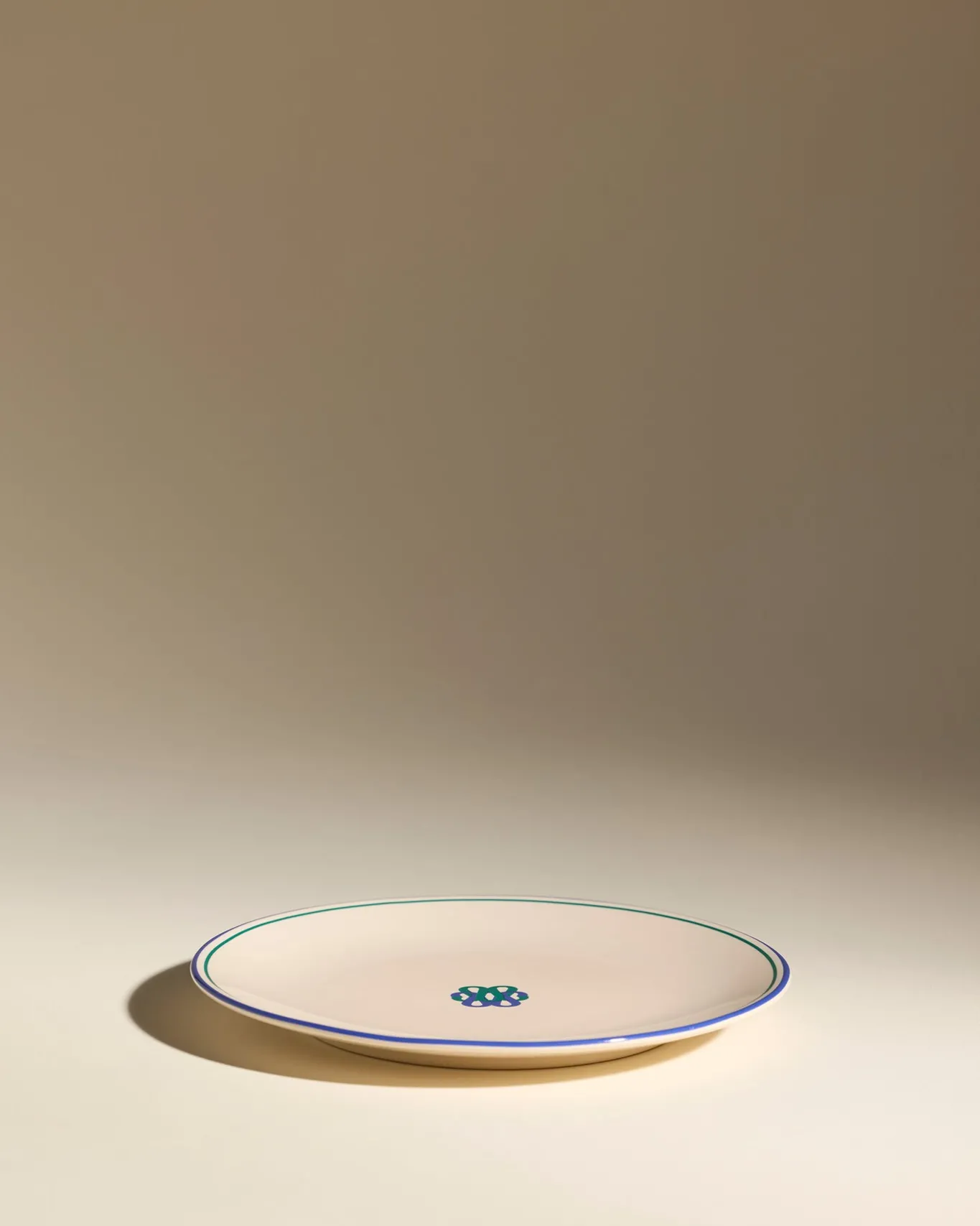 New Assiette plate Reflet - Outremer Assiettes