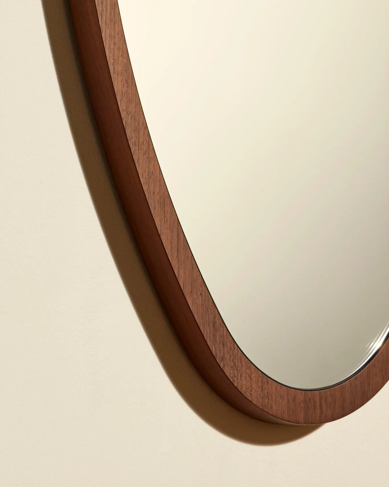 Sale Miroir Ovo - Noyer Miroirs
