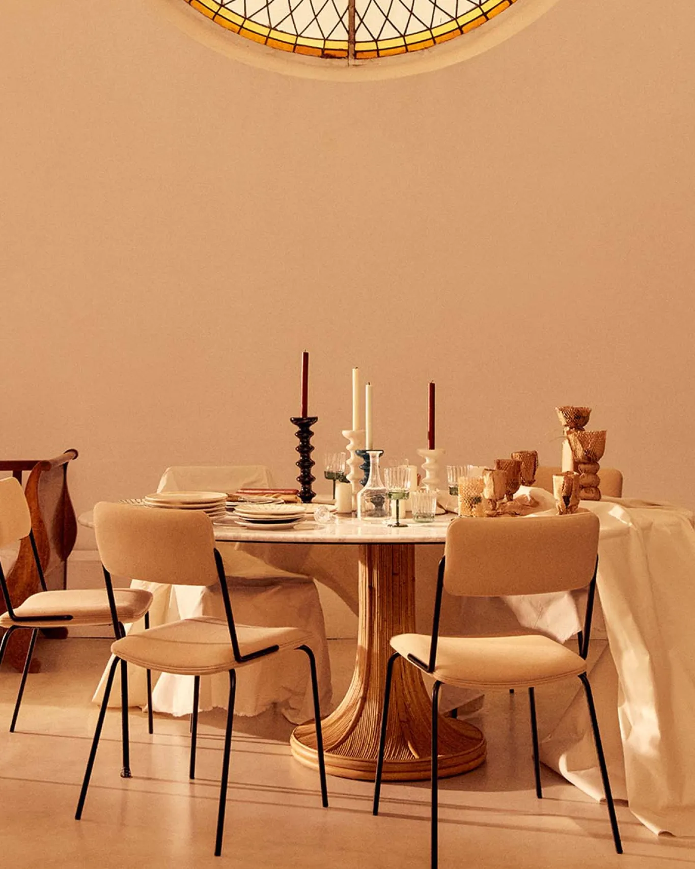 Outlet Table ovale Riviera Marbre Blanc Tables Hautes